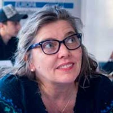 Iris Ruebsam - Asesora técnico docente y responsable de Relaciones Internacionales - OSZ LOTIS - Berlin, Alemania